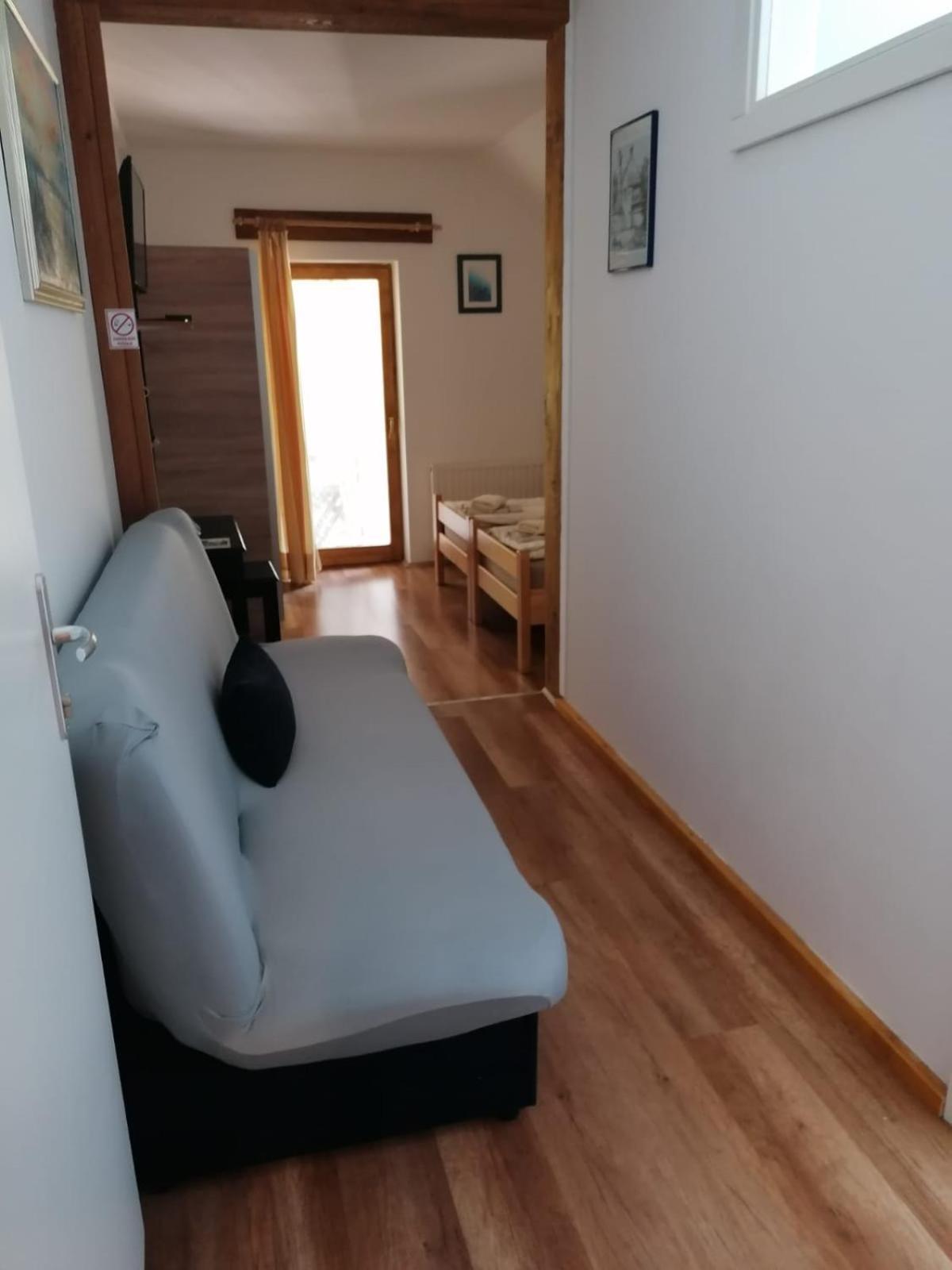 Rooms S&I Korana Slunj Oda fotoğraf